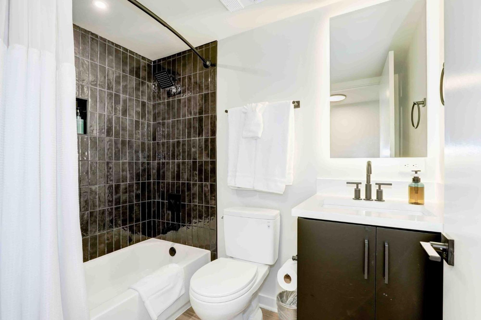 2Br Comfort Apartment In Prime Location Arlington Extérieur photo